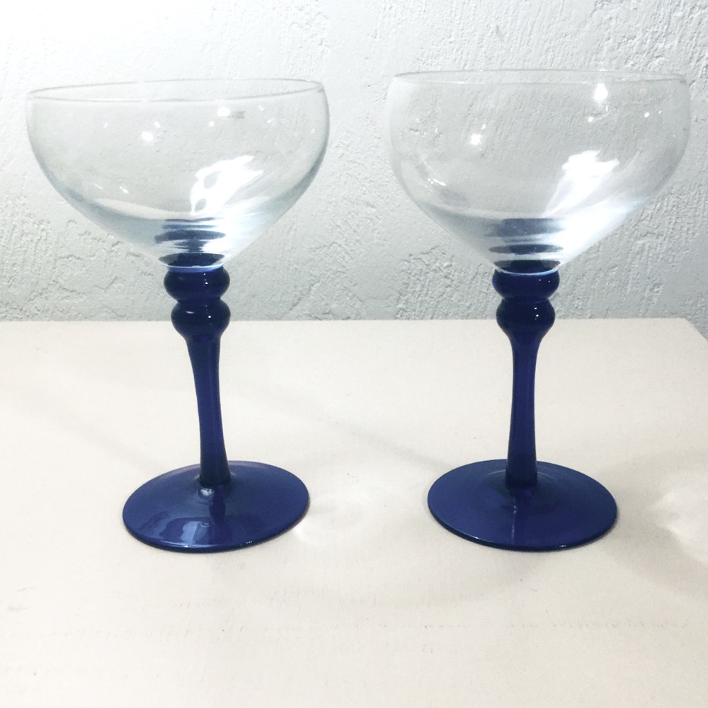 VINTAGE COBALT BLUE STEMMED COUPE CHAMPAGNE CLASSES